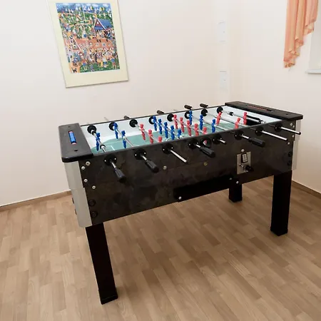Апартаменты Appartementhaus Binzer Sterne 42 *
